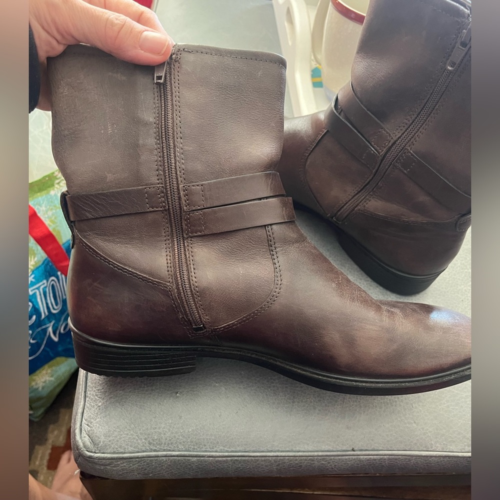ECCO Touch 15 Brown Leather Ankle Boots - Picture 5 of 12